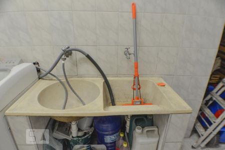 Casa à venda com 150m², 3 quartos e 5 vagas Casa à venda com 150m², 3 quartos e 5 vagasÁrea de Serviço