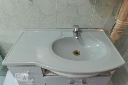 Casa à venda com 150m², 3 quartos e 5 vagas Casa à venda com 150m², 3 quartos e 5 vagasBanheiro