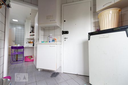 Apartamento à venda com 115m², 3 quartos e 3 vagasÁrea de serviço