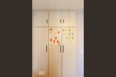 Apartamento à venda com 115m², 3 quartos e 3 vagasQuarto 3 - Armários