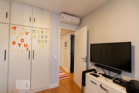 Apartamento à venda com 115m², 3 quartos e 3 vagasQuarto 3