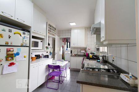 Apartamento à venda com 115m², 3 quartos e 3 vagasCozinha