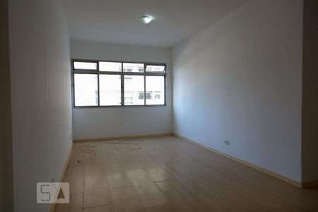 Sala de apartamento para alugar com 3 quartos, 95m² em Vila Olímpia, São Paulo