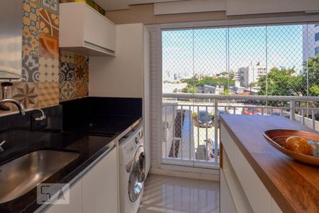 Apartamento à venda com 73m², 3 quartos e 2 vagas Apartamento à venda com 73m², 3 quartos e 2 vagasÁrea de Serviço
