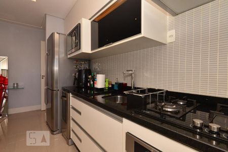 Apartamento à venda com 73m², 3 quartos e 2 vagas Apartamento à venda com 73m², 3 quartos e 2 vagasCozinha