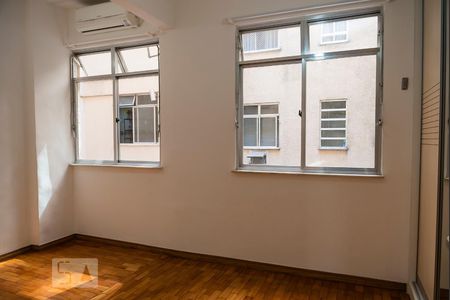 Quarto 2 de apartamento à venda com 2 quartos, 56m² em Copacabana, Rio de Janeiro