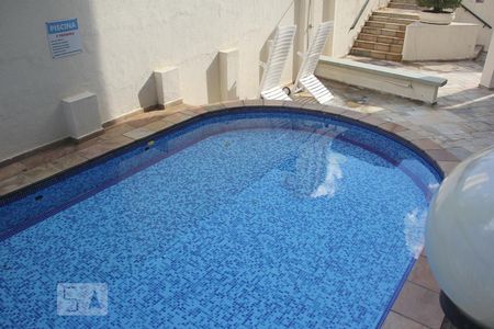 Apartamento à venda com 52m², 2 quartos e 1 vagaÁrea comum - Piscina
