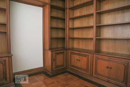 Apartamento à venda com 200m², 3 quartos e 1 vaga Apartamento à venda com 200m², 3 quartos e 1 vagaQuarto 3