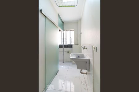 Apartamento à venda com 94m², 3 quartos e 1 vagaÁrea de serviço