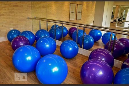 Apartamento à venda com 67m², 2 quartos e 1 vaga Apartamento à venda com 67m², 2 quartos e 1 vagaÁrea comum - Salão de Dança