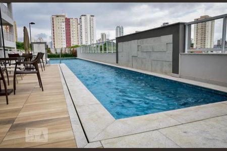 Apartamento à venda com 67m², 2 quartos e 1 vaga Apartamento à venda com 67m², 2 quartos e 1 vagaÁrea comum - Piscina