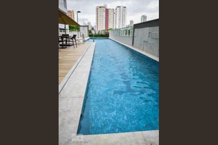 Apartamento à venda com 67m², 2 quartos e 1 vaga Apartamento à venda com 67m², 2 quartos e 1 vagaÁrea comum - Piscina