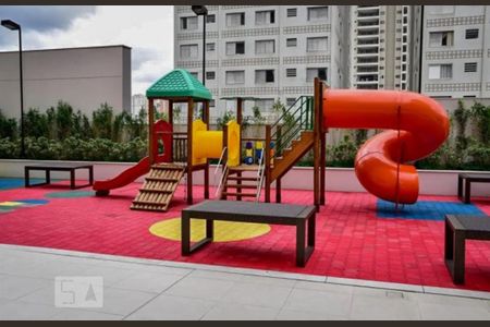 Apartamento à venda com 67m², 2 quartos e 1 vaga Apartamento à venda com 67m², 2 quartos e 1 vagaÁrea Comum - Playground