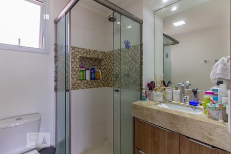 Apartamento à venda com 67m², 2 quartos e 1 vaga Apartamento à venda com 67m², 2 quartos e 1 vagaBanheiro Suíte