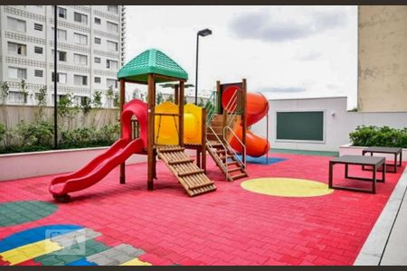 Apartamento à venda com 67m², 2 quartos e 1 vaga Apartamento à venda com 67m², 2 quartos e 1 vagaÁrea Comum - Playground