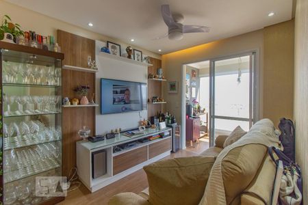 Apartamento à venda com 67m², 2 quartos e 1 vaga Apartamento à venda com 67m², 2 quartos e 1 vagaSala