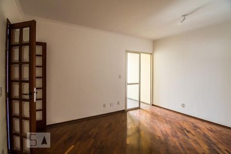 Sala de apartamento para alugar com 3 quartos, 78m² em Centro, Campinas