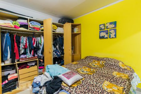 Casa à venda com 180m², 2 quartos e 3 vagasSuíte