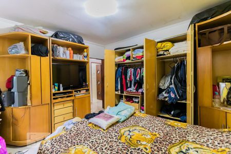 Casa à venda com 180m², 2 quartos e 3 vagasSuíte