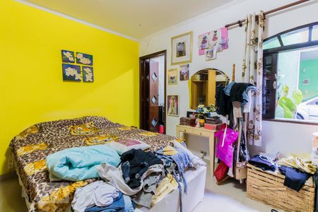 Casa à venda com 180m², 2 quartos e 3 vagasSuíte