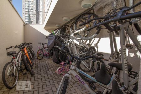 Apartamento à venda com 31m², 1 quarto e sem vaga Apartamento à venda com 31m², 1 quarto e sem vagaÁrea comum - Bicicletário