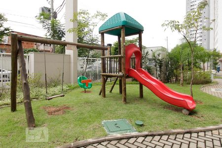 Apartamento à venda com 31m², 1 quarto e sem vaga Apartamento à venda com 31m², 1 quarto e sem vagaÁrea Comum - Playground
