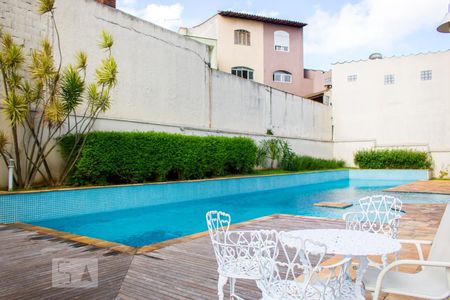 Apartamento para alugar com 70m², 3 quartos e 1 vagaÁrea comum - Piscina