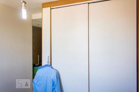 Suíte de apartamento para alugar com 3 quartos, 70m² em Parque Jaçatuba, Santo André