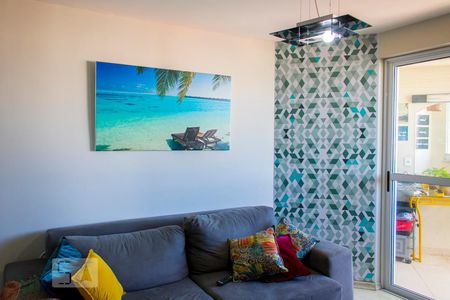 Sala de apartamento para alugar com 3 quartos, 70m² em Parque Jaçatuba, Santo André