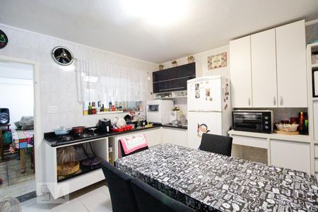 Casa à venda com 165m², 3 quartos e 3 vagasCozinha