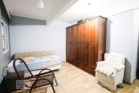 Casa à venda com 165m², 3 quartos e 3 vagassuíte 2