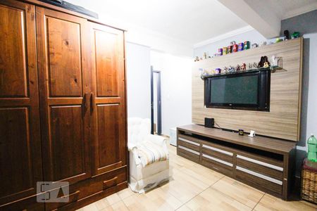 Casa à venda com 165m², 3 quartos e 3 vagassuíte 2