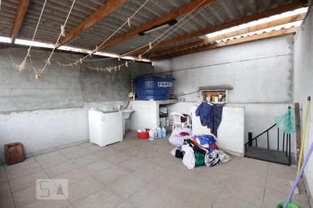 Casa à venda com 165m², 3 quartos e 3 vagasLavanderia