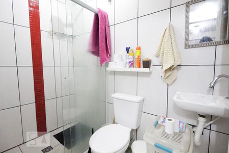 Casa à venda com 165m², 3 quartos e 3 vagasBanheiro social