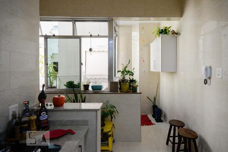 Apartamento à venda com 72m², 2 quartos e sem vaga Apartamento à venda com 72m², 2 quartos e sem vagaÁrea de Serviço