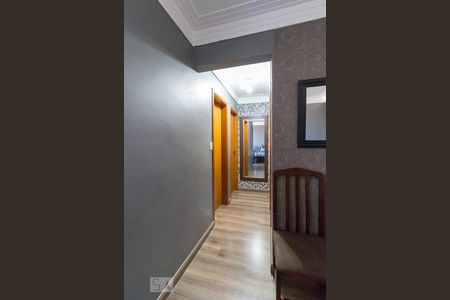 Corredor de apartamento à venda com 3 quartos, 90m² em Vila Rio, Guarulhos