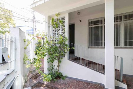 Casa à venda com 450m², 4 quartos e 3 vagasÁrea Externa - Frente