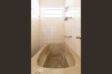 Casa à venda com 450m², 4 quartos e 3 vagasBanheiro