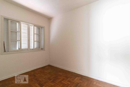 Casa à venda com 450m², 4 quartos e 3 vagasQuarto 4