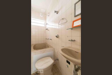 Casa à venda com 450m², 4 quartos e 3 vagasBanheiro