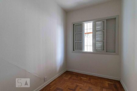 Casa à venda com 450m², 4 quartos e 3 vagasQuarto 2