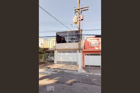 Casa à venda com 124m², 2 quartos e 2 vagasFachada