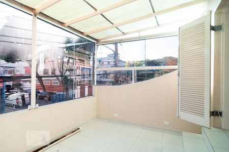 Casa à venda com 124m², 2 quartos e 2 vagasVaranda Quarto 1