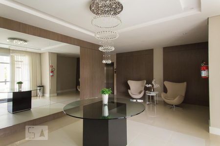 Apartamento à venda com 74m², 2 quartos e 2 vagasHall de Entrada