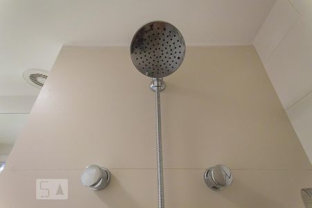Apartamento à venda com 74m², 2 quartos e 2 vagasBanheiro
