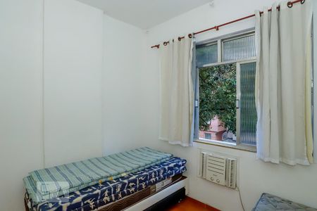 Kitnet de apartamento para alugar com 1 quarto, 40m² em Copacabana, Rio de Janeiro