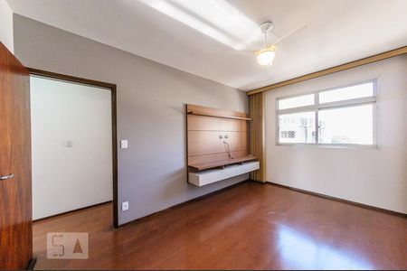 Sala de apartamento para alugar com 2 quartos, 57m² em Centro, Campinas