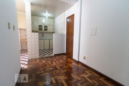 Apartamento para alugar com 70m², 3 quartos e sem vaga Apartamento para alugar com 70m², 3 quartos e sem vagaCozinha