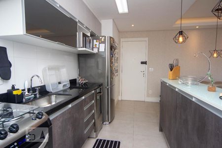 Apartamento para alugar com 77m², 2 quartos e 2 vagasCozinha