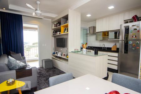 Sala de apartamento para alugar com 2 quartos, 62m² em Vila Sonia, São Paulo